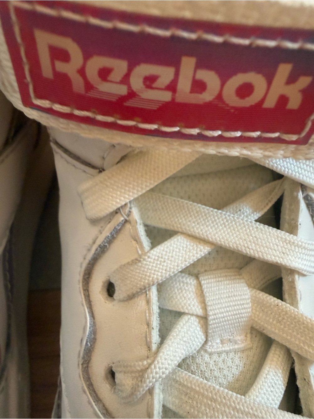 Reebok Work White Holographic High Top Leather Sneakers Safety Toe Size 9W - Picture 11 of 15